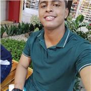 Profesor de matemática básica para niños y adultos de primaria y bachillerato, con buena dinámica para enseñar y muy buena fluidez verbal para darme a entender